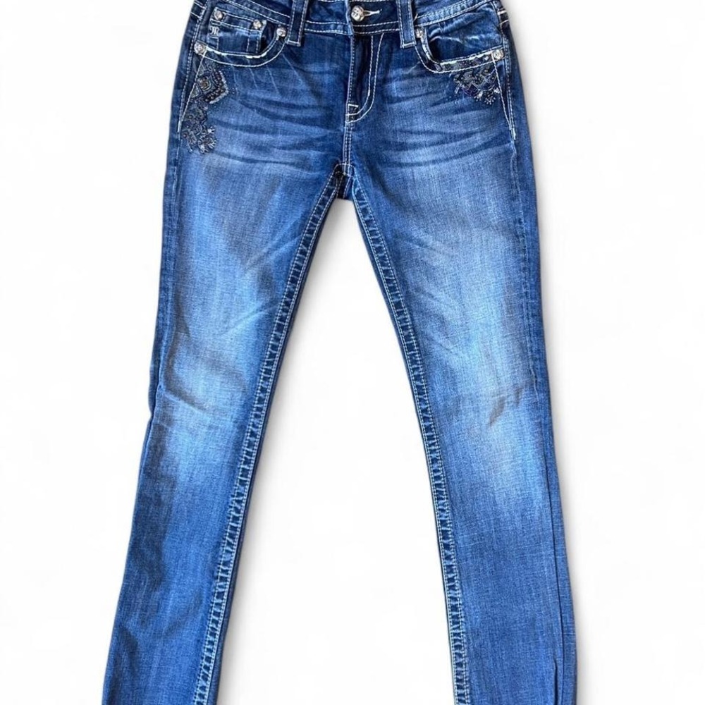 Miss Me Bootcut Jeans with‎ rhinestone details Size 27